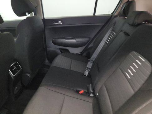 Used 2021 Kia Sportage LX w/ LX AWD Popular Package image 18