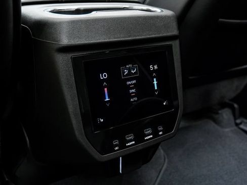 Used 2026 GMC Yukon AT4 Ultimate AWD/4WD image 70