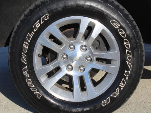 Used 2016 Chevrolet Silverado 1500 LT w/ All Star Edition AWD/4WD image 9