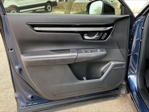 Used 2023 Honda CR-V Sport Touring image 21