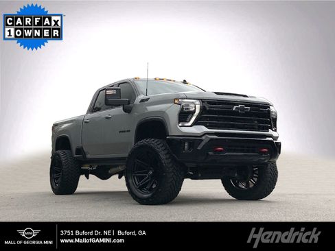 Used 2025 Chevrolet Silverado 2500 LTZ w/ Trail Boss Package image 1