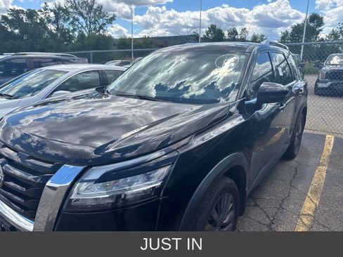Used 2022 Nissan Pathfinder SL AWD/4WD image 21