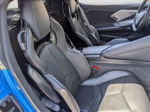 Used 2024 Chevrolet Corvette Stingray Preferred Cpe w/ Z51 Performance Package RWD image 17