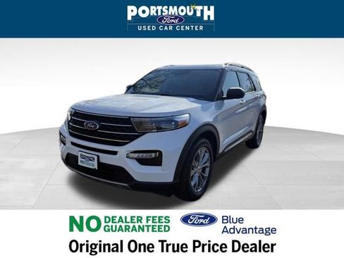Certified 2022 Ford Explorer XLT w/ Equipment Group 202A image 16