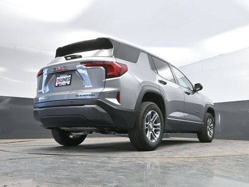 Used 2025 GMC Terrain Elevation AWD/4WD image 35