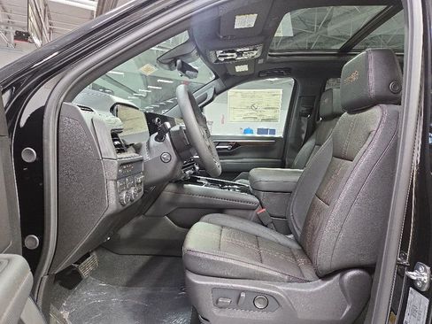 New 2026 Chevrolet Tahoe High Country w/ Sun And Tow Package AWD/4WD image 9