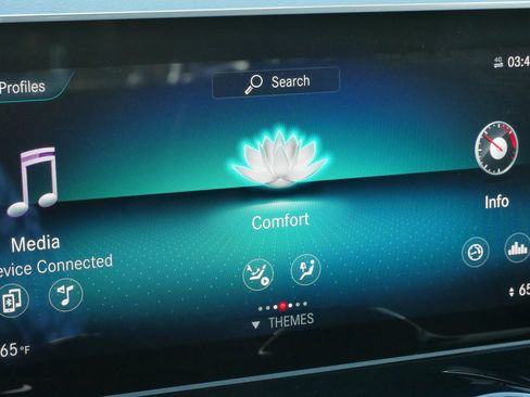 Used 2021 Mercedes-Benz GLA 250 4MATIC image 41