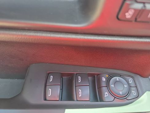 Used 2019 GMC Sierra 1500 Denali w/ Driver Alert Package II AWD/4WD image 29