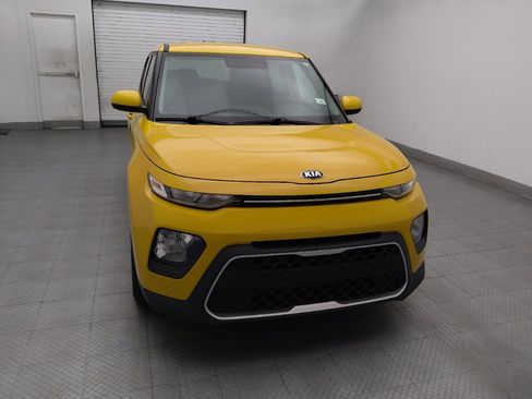 Used 2020 Kia Soul LX FWD image 14
