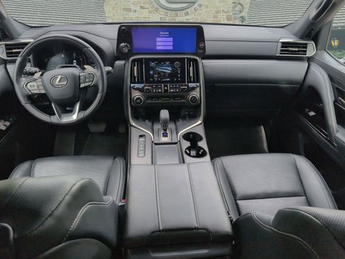 Certified 2026 Lexus LX 700h Luxury w/ Appearance Package AWD/4WD image 16