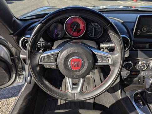 Used 2017 FIAT 124 Spider Abarth RWD image 15