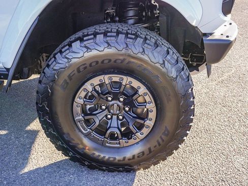 New 2025 Ford Bronco Raptor AWD/4WD image 9