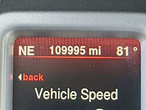 Used 2014 Dodge Journey R/T w/ Flexible Seating Group image 29