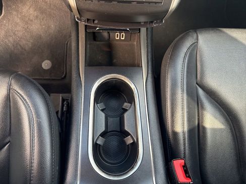 Used 2017 Lincoln MKC Premiere FWD image 24