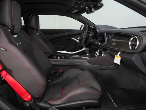 Used 2024 Chevrolet Camaro ZL1 RWD image 33