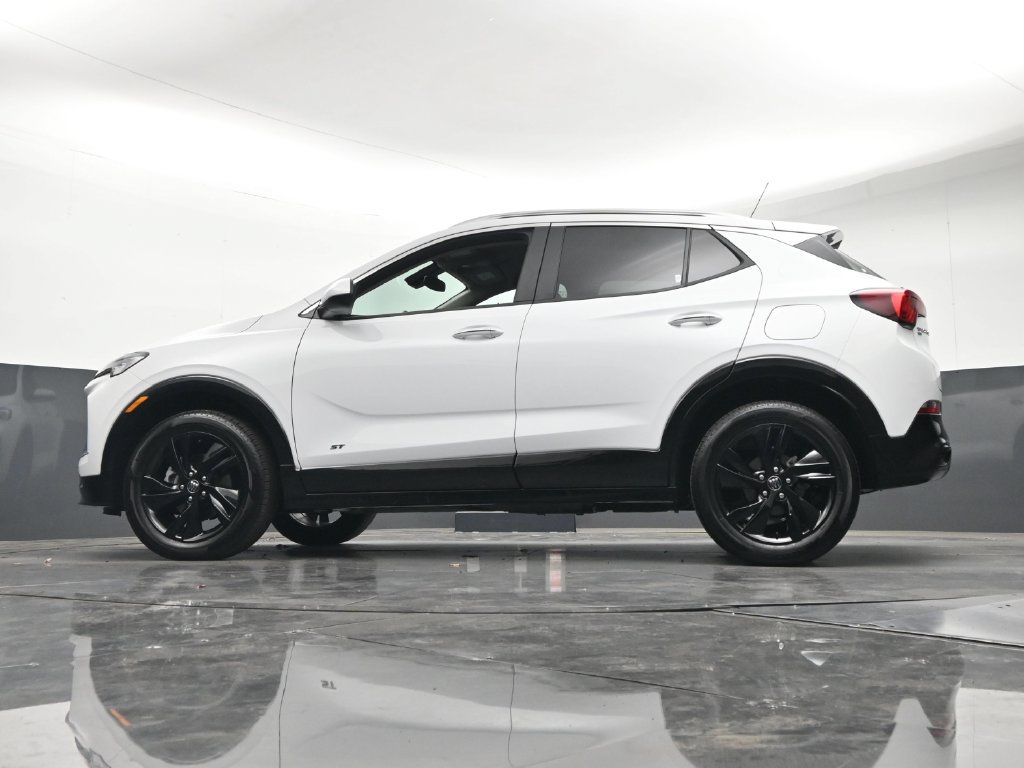 Used 2026 Buick Encore GX Sport Touring AWD/4WD image 25