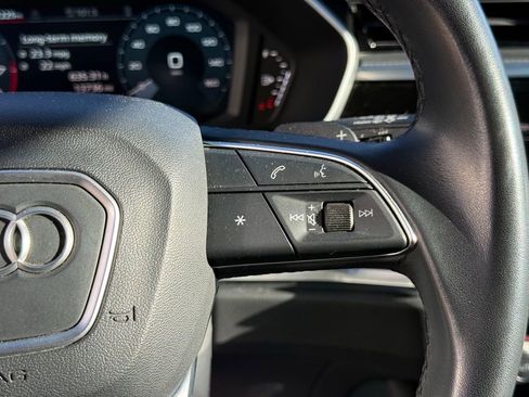 Used 2023 Audi Q3 2.0T Premium image 16