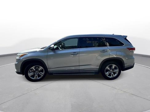 Used 2015 Toyota Highlander Limited FWD image 9