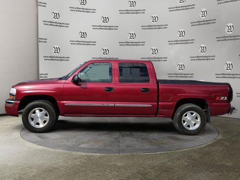 Used 2004 GMC Sierra 1500 SLT w/ Off-Road Package image 2