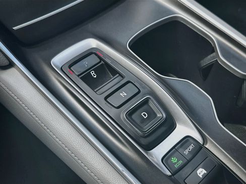 Used 2019 Honda Accord Touring image 24