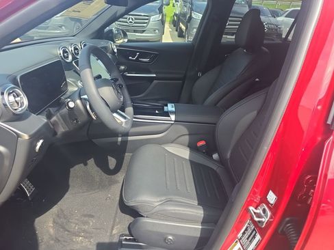 New 2026 Mercedes-Benz GLC 300 4MATIC image 9