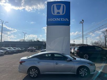 Used 2022 Nissan Altima 2.5 S