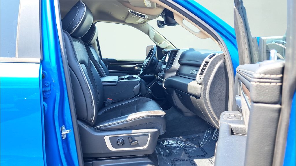Used 2021 RAM 1500 Laramie AWD/4WD image 16