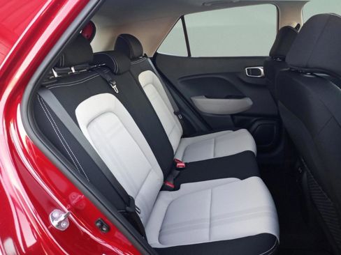 New 2026 Hyundai Venue SEL image 29