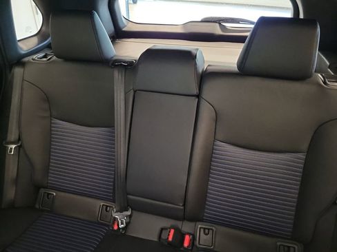 Used 2024 Toyota Corolla Cross XSE w/ Convenience Package image 12