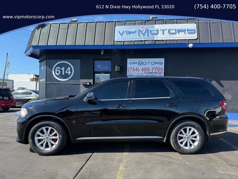 Used 2019 Dodge Durango AWD image 2