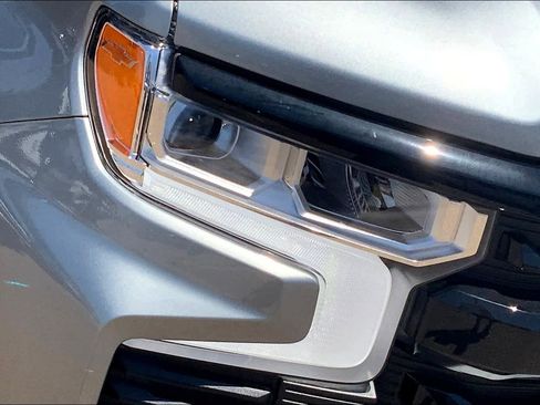 Used 2024 Chevrolet Silverado 1500 LT Trail Boss w/ Convenience Package II image 13