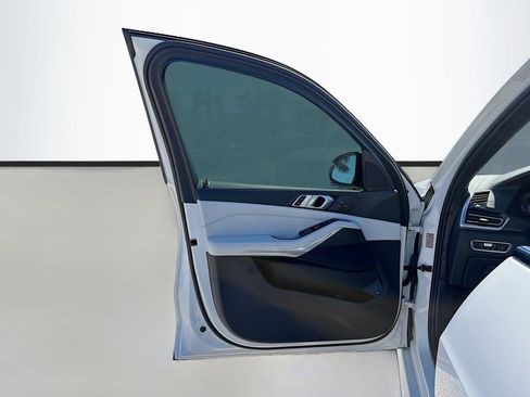 Used 2023 BMW X5 xDrive45e w/ Executive Package image 23