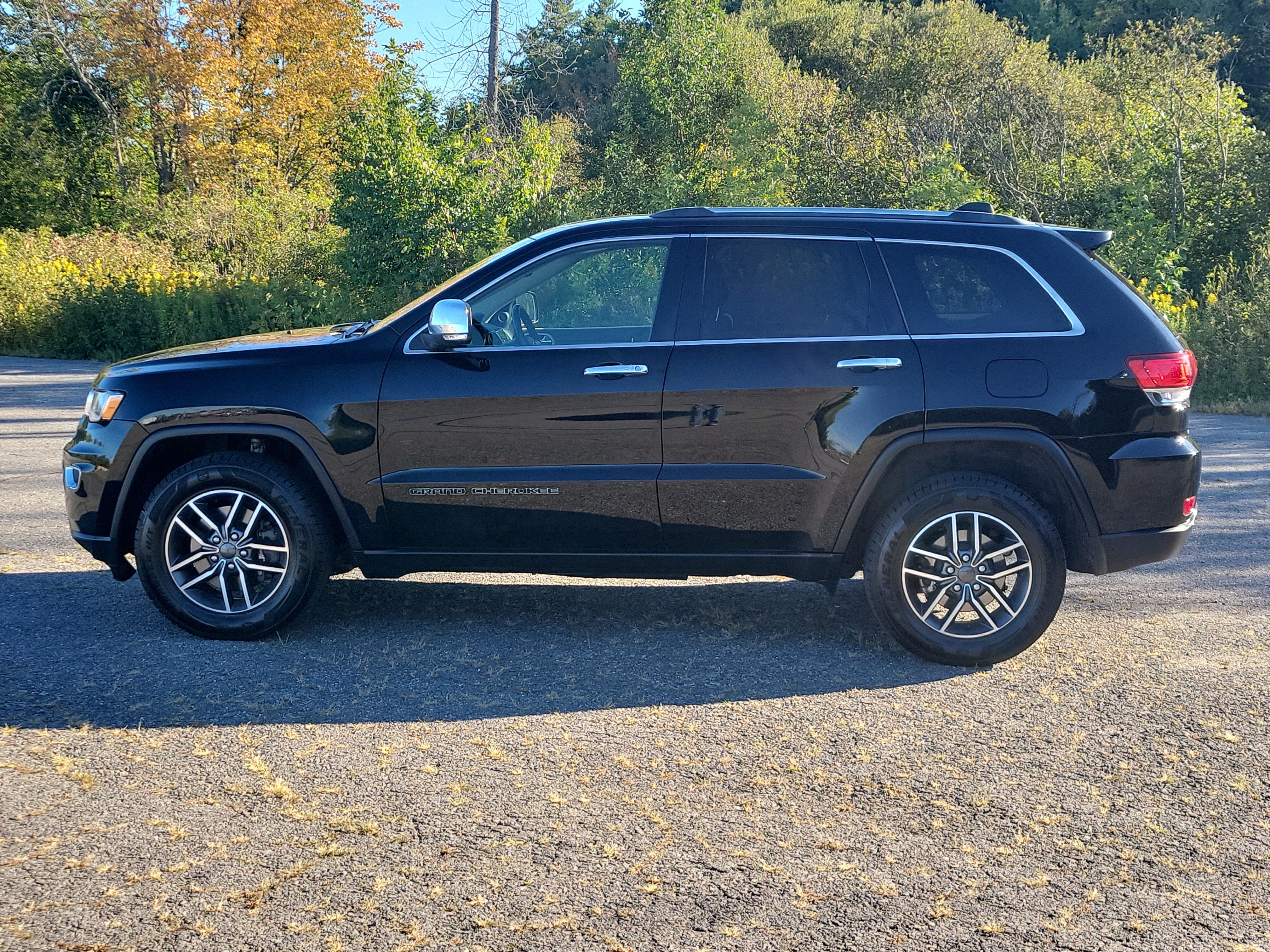 Used 2021 Jeep Grand Cherokee Limited AWD/4WD image 8