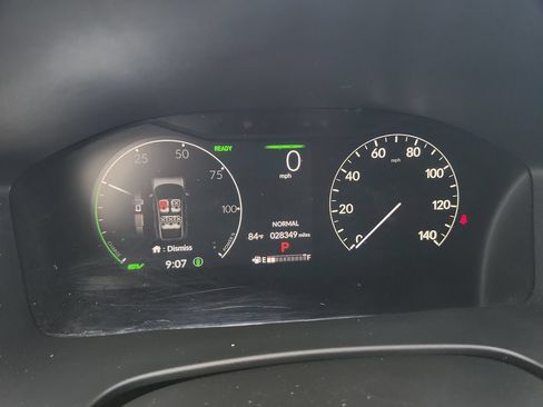 Used 2024 Honda CR-V Sport image 29