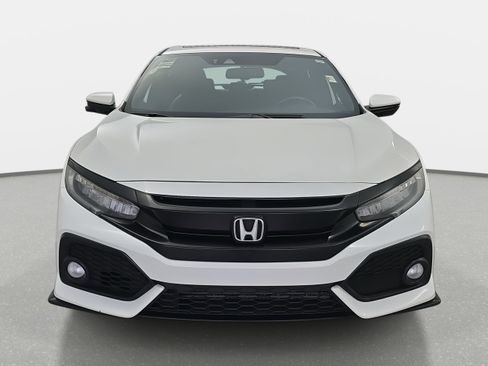 Used 2018 Honda Civic Sport Touring image 2