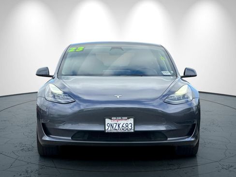 Used 2023 Tesla Model 3 Standard Range RWD image 9