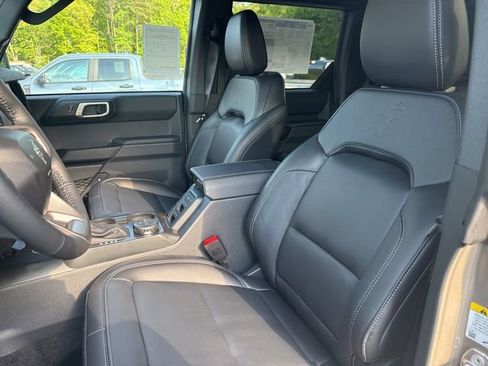 New 2026 Ford Bronco Outer Banks AWD/4WD image 10