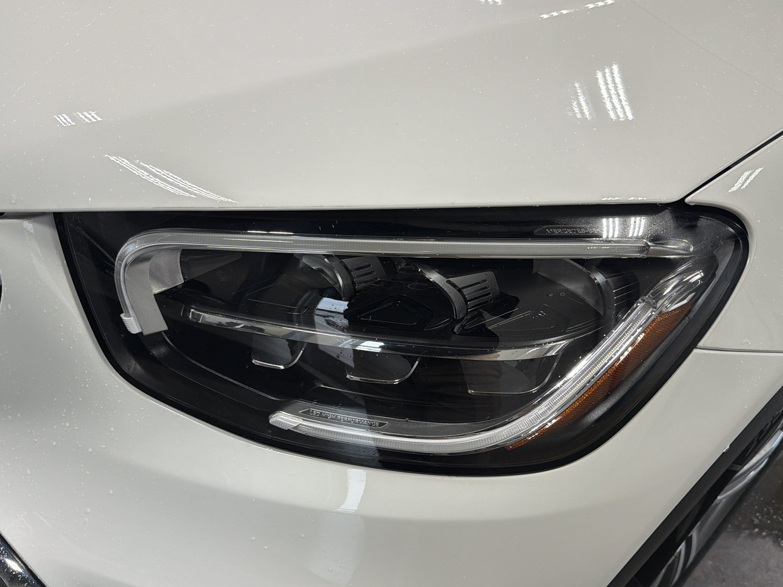 Used 2022 Mercedes-Benz GLC 300 4MATIC image 10