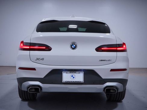 Used 2022 BMW X4 xDrive30i w/ Parking Assistance Package AWD/4WD image 5