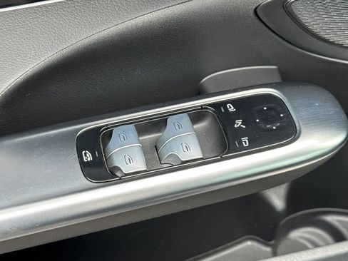 Certified 2023 Mercedes-Benz C 300 4MATIC Sedan image 28