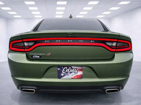 Used 2022 Dodge Charger SXT w/ Cold Weather Package image 9