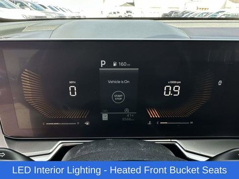 Used 2025 Kia Sorento EX w/ Panoramic Sunroof Package image 11