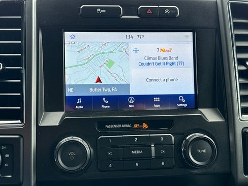 Used 2019 Ford F150 XLT w/ Equipment Group 302A Luxury image 10