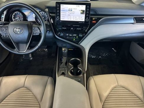Used 2024 Toyota Camry SE w/ Cold Weather Package AWD/4WD image 17