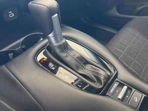 Used 2024 Honda HR-V LX image 20