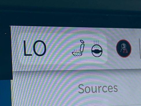 Used 2024 Jeep Wrangler Sahara image 13