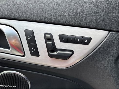 Used 2013 Mercedes-Benz SLK 250 image 54