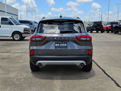 Used 2025 Ford Escape SE FWD image 6