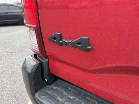 Used 2019 Toyota Tacoma SR5 image 10