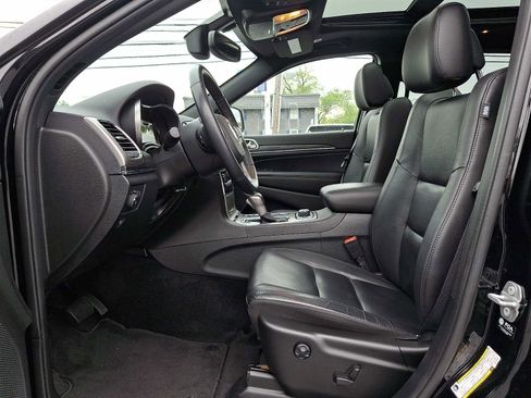 Used 2022 Jeep Grand Cherokee Limited AWD/4WD image 13